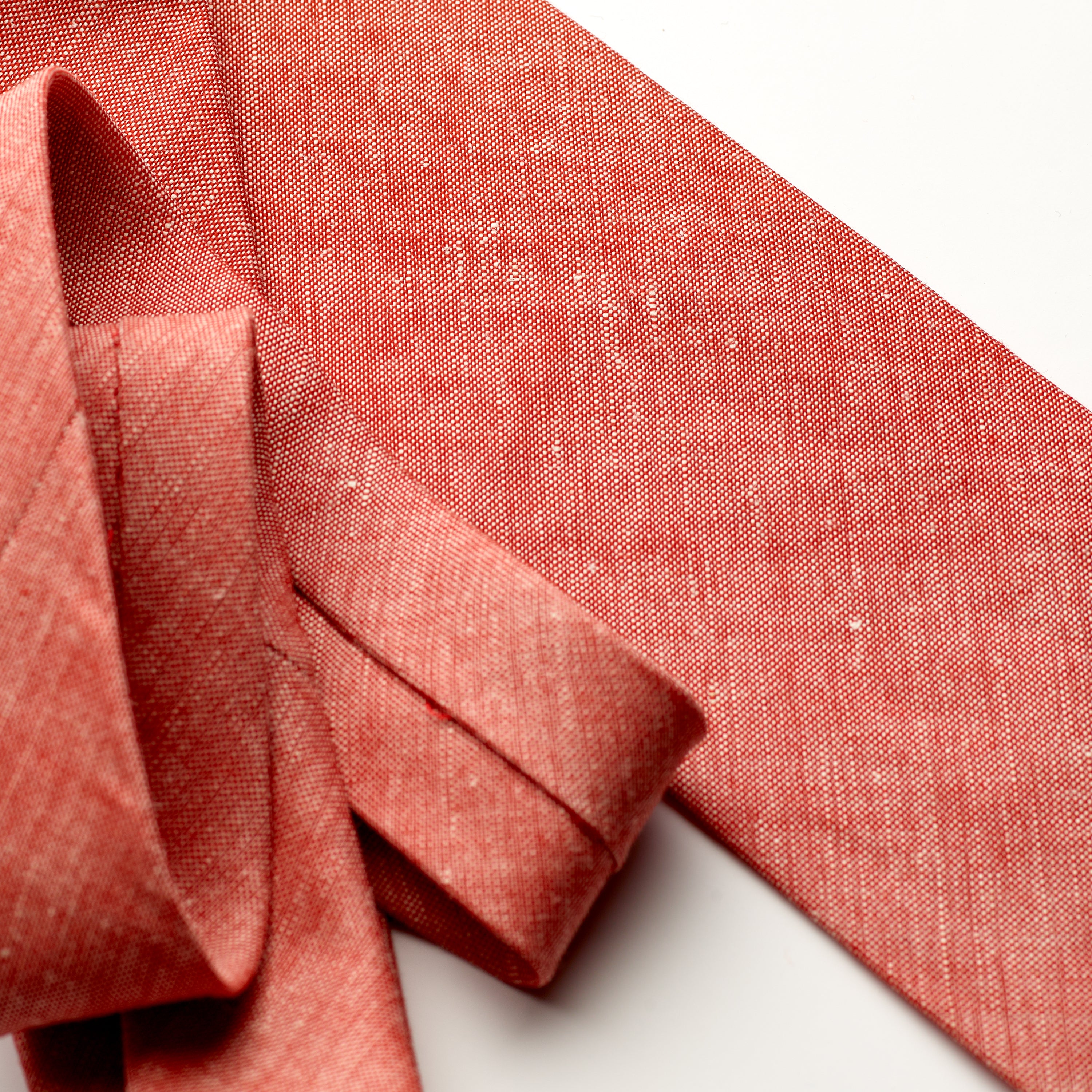 Fox 3 Fold Coral Linen Tie