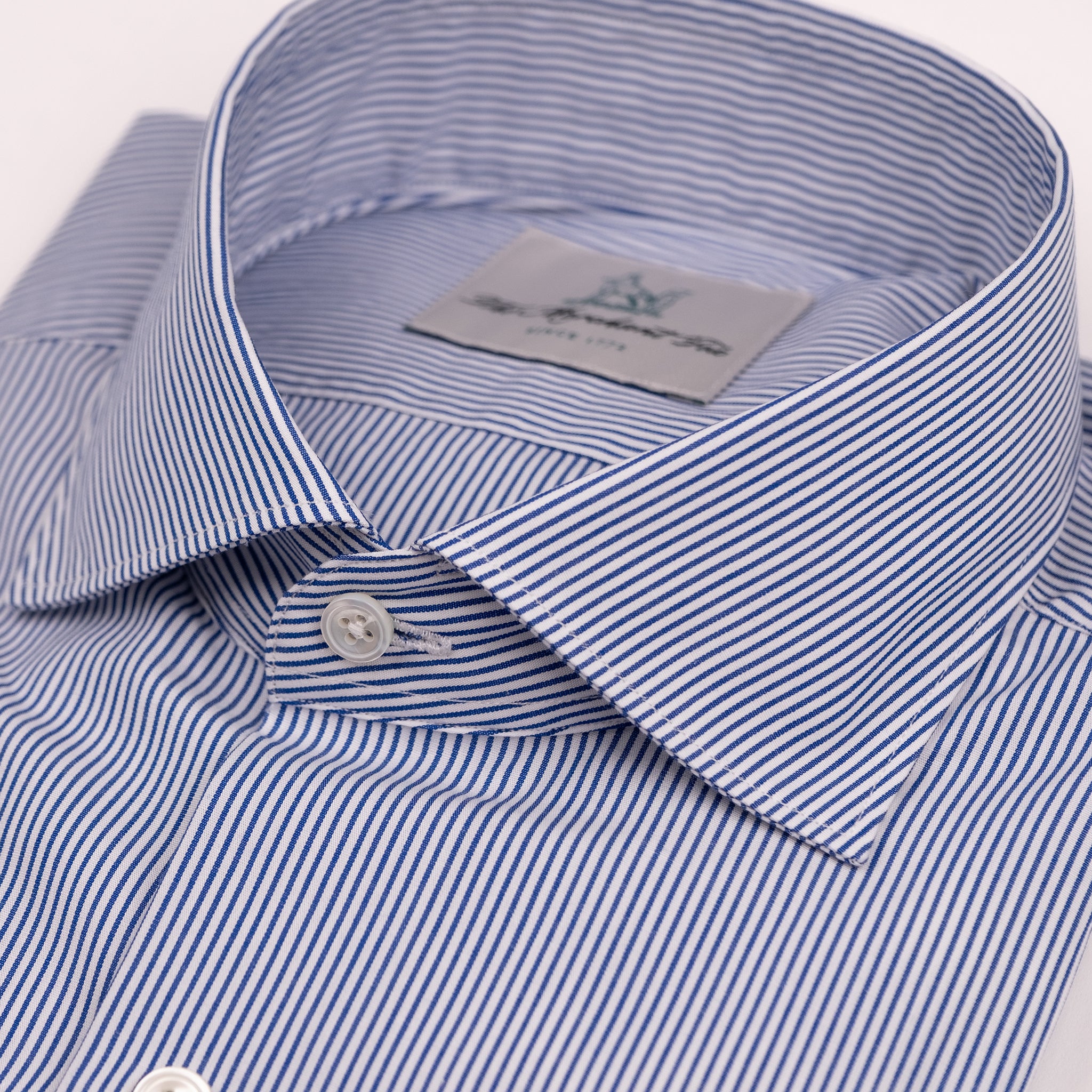 The Niven Fox Classic Navy Popeline Stripe Shirt