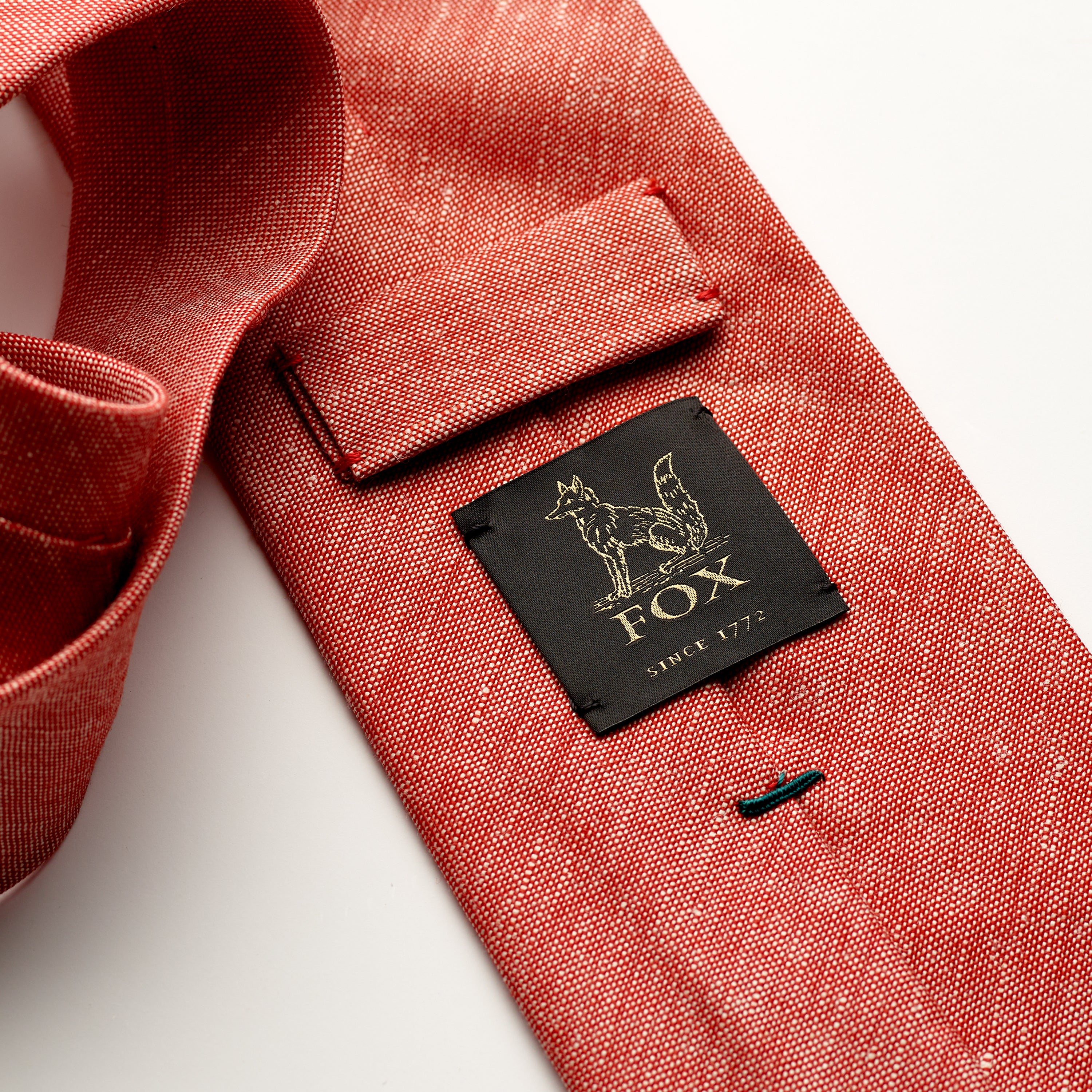 Fox 3 Fold Coral Linen Tie