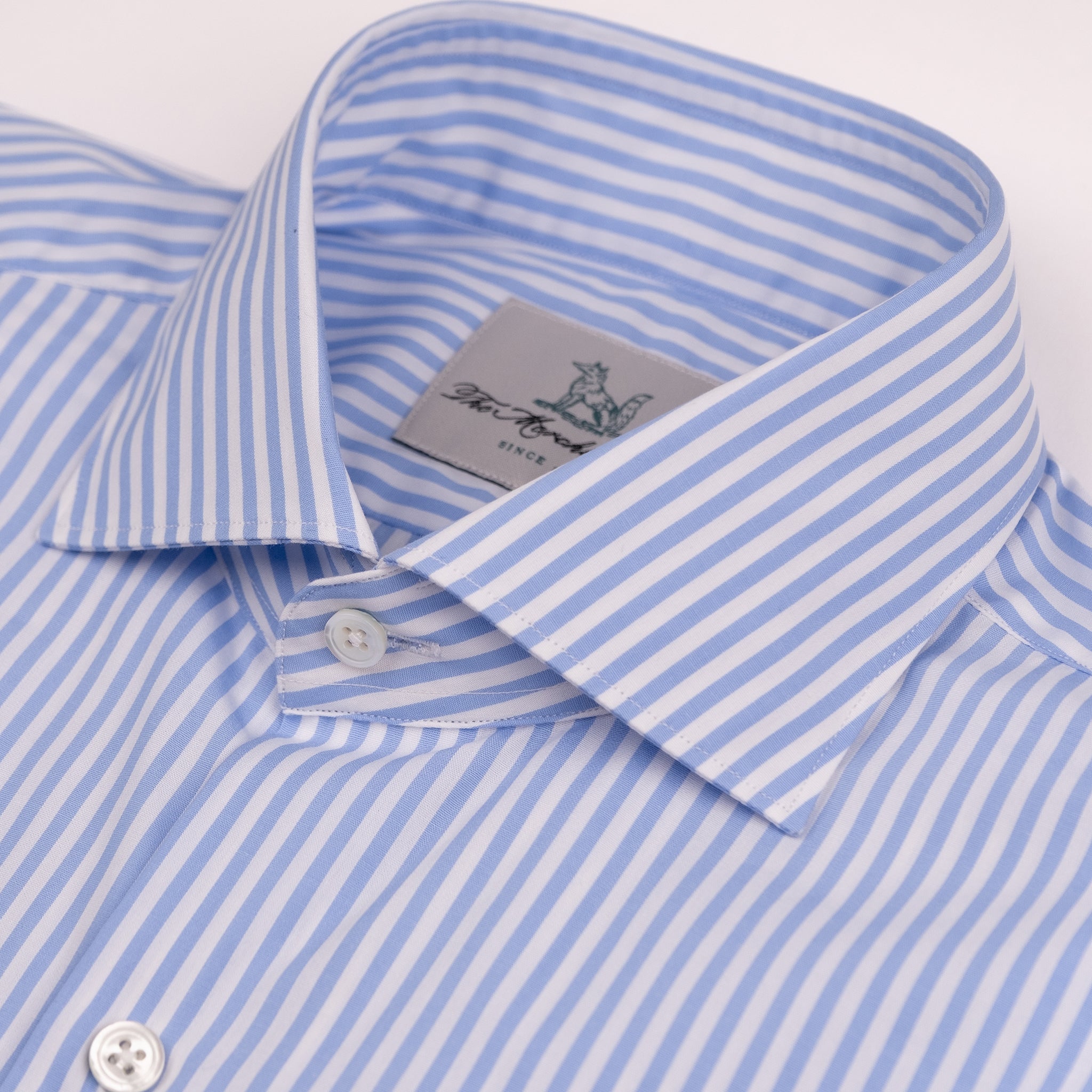 The Niven Fox Classic Sky Blue Bengal Stripe Shirt spread collar detail