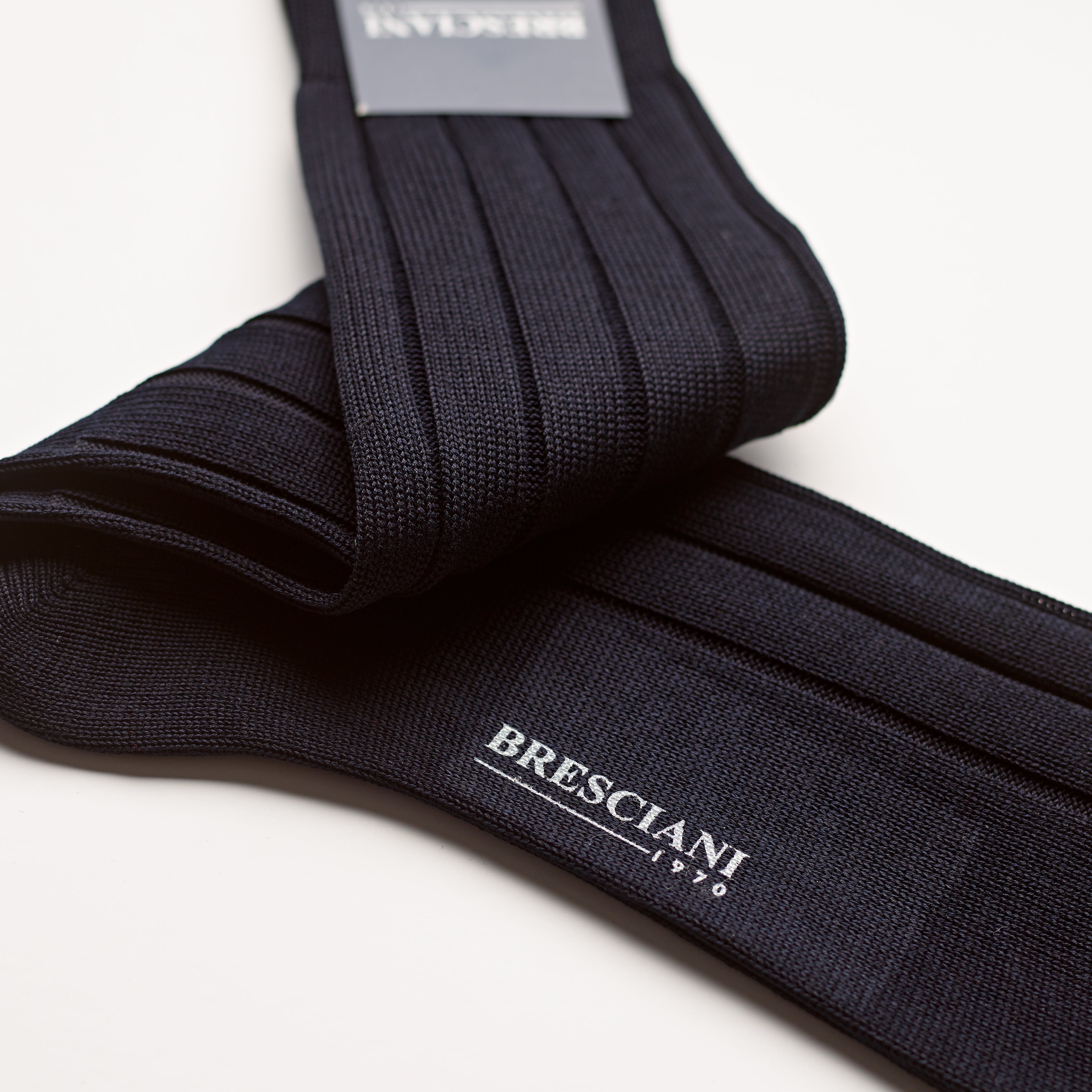 Bresciani Short Sock with Large Rib: Midnight Blue