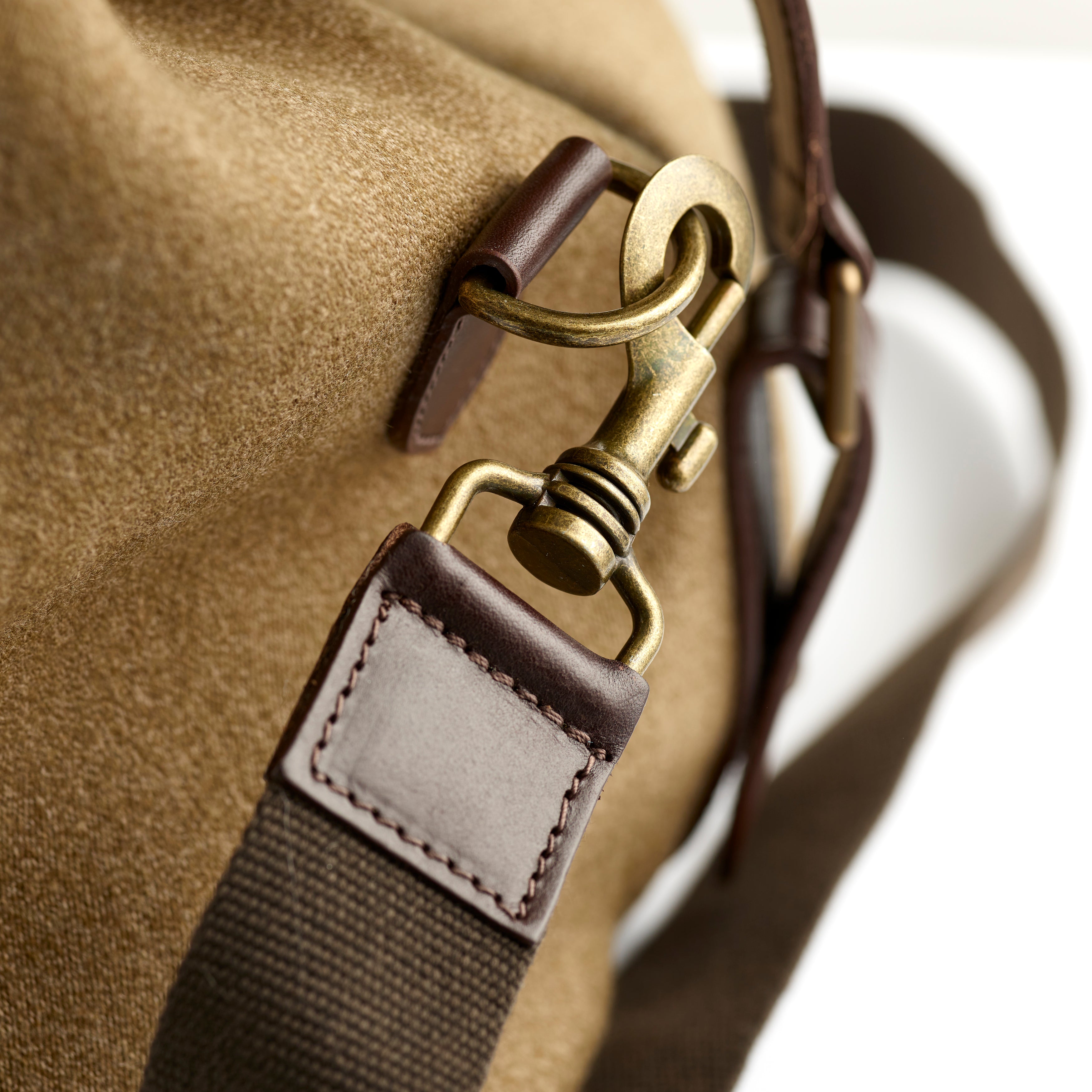 Fox Covert Cloth Olive Explorer Bag